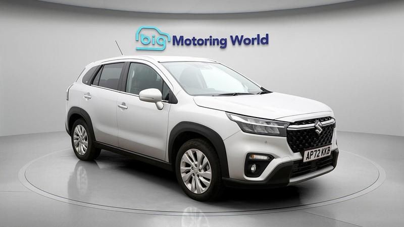 Used Suzuki SX4 S-Cross 129 HP (94 kW) 2023 Silver SUV