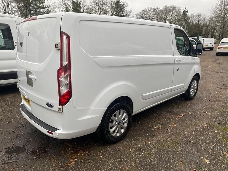 Używany Ford Transit Custom Limited 130 KM (95 kW) 2022 Biały Van