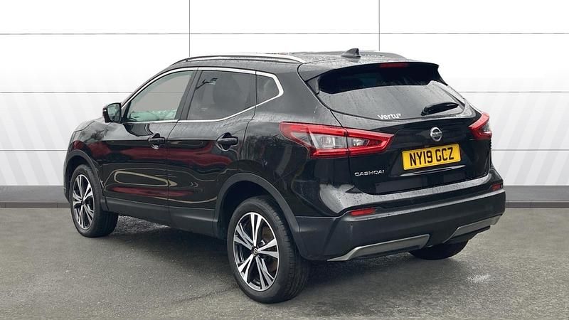 Used Nissan Qashqai N-Connecta 116 HP (85 kW) 2019 Black SUV