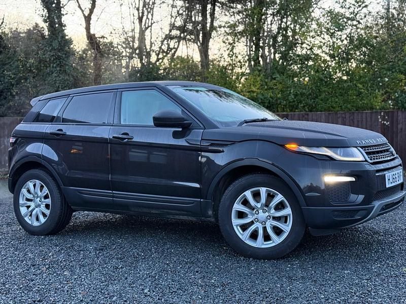 Black Used 2016 Land Rover Range Rover evoque SE Estate | £9,995 (Fair price) - Image 1/4