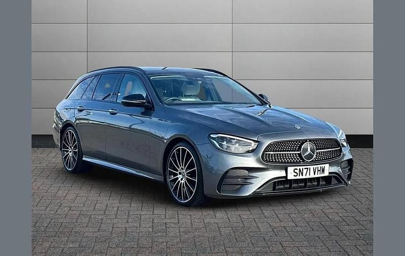 Selenite grey Used 2021 Mercedes E220 AMG line Estate | £36,595 - Image 1/2