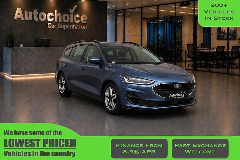 Used Ford Focus Trend 125 HP (91 kW) 2022 Blue Estate