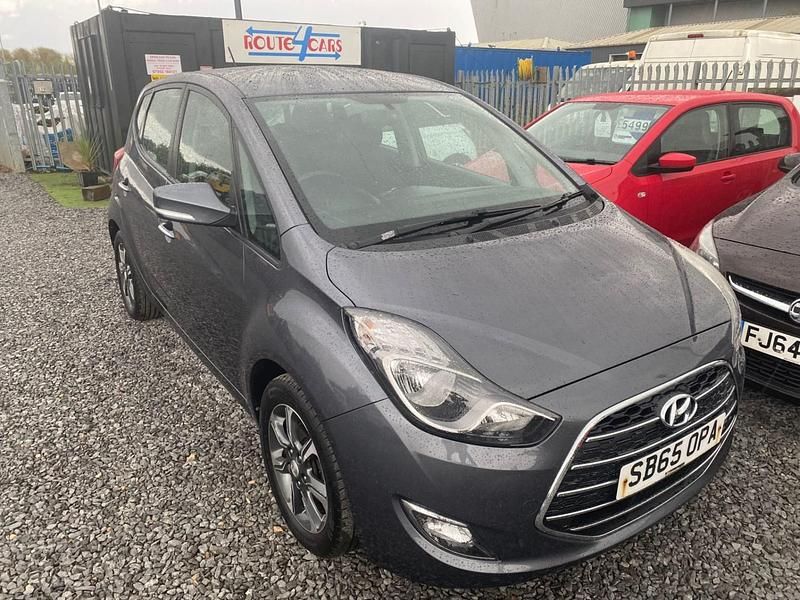 Grey Used 2015 Hyundai ix20 SE Hatchback | £6,699 (Fair price) - Image 1/4