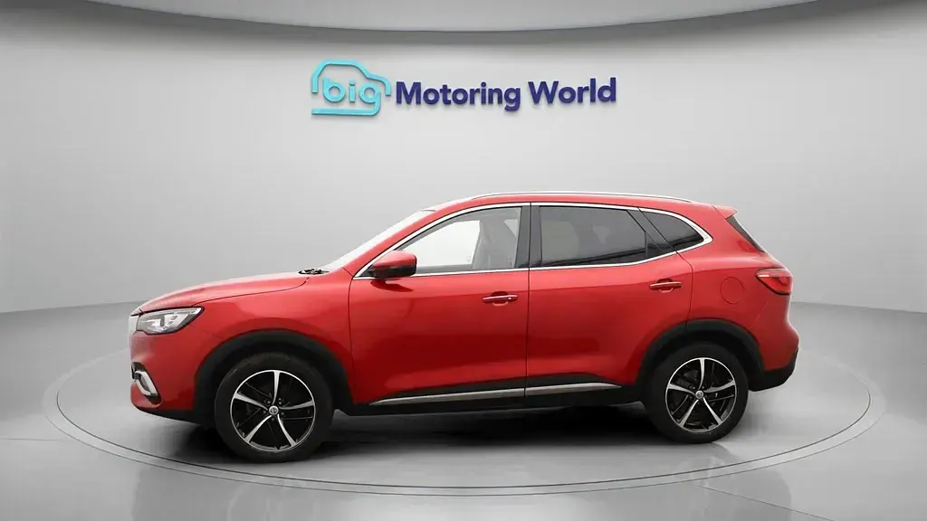 Usado MG HS 2023 Rojo SUV