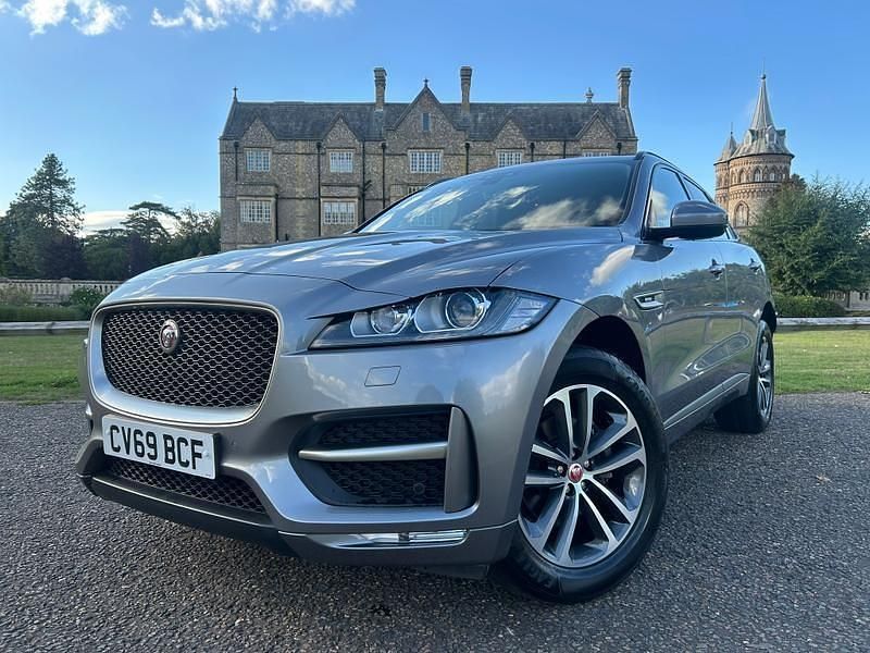 Eiger grey Used 2019 Jaguar F-Pace R-Sport SUV | £21,995 (Fair price) - Image 1/3