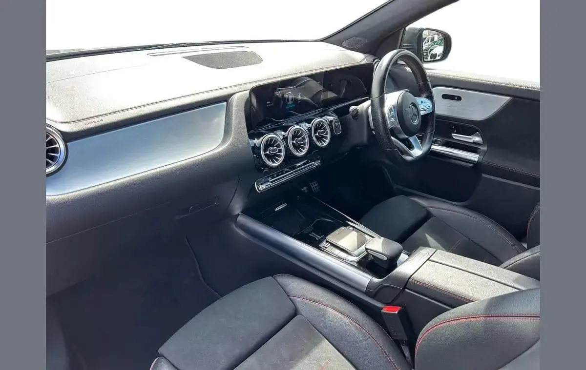 Used Mercedes EQA250 AMG Line Premium 139 kW (190 HP) 2021 Grey SUV
