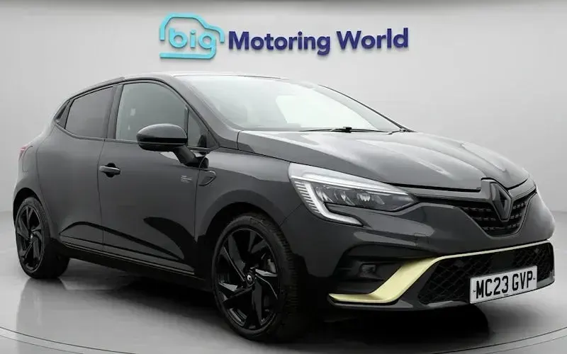 Used Renault Clio Engineered 145 HP (106 kW) 2023 Hatchback