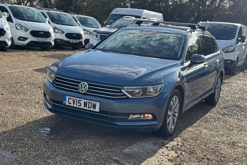 Blue Used 2015 VW Passat Business Estate | £9,995 (Good price) - Image 1/1