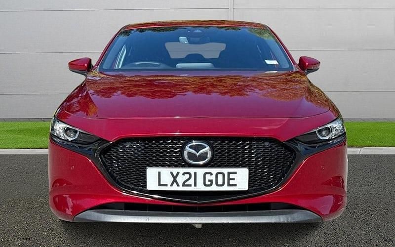 Begagnad Mazda 3 162 HK (119 kW) 2021 Röd Halvkombi