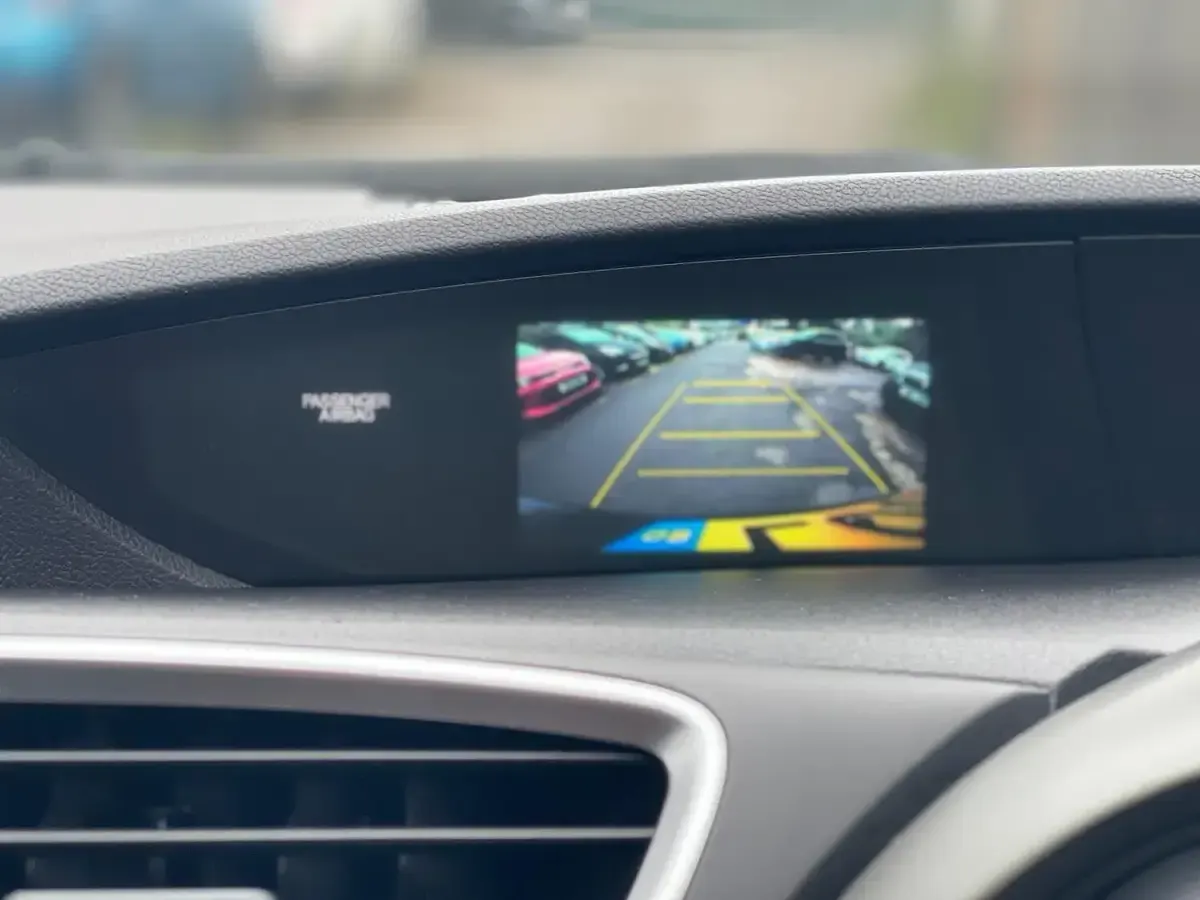 Used Honda Civic SE Plus 2014 Blue Hatchback