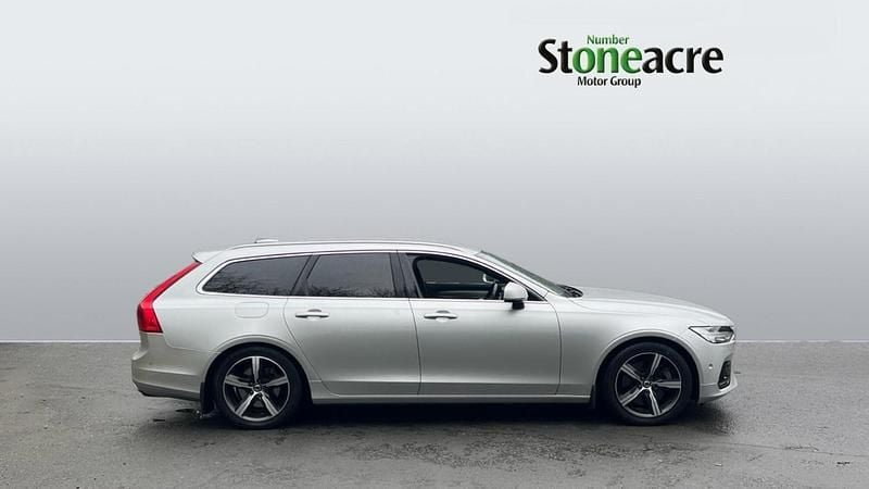 Usado Volvo V90 R-Design Pro 235 CV (172 kW) 2018 Plateado Familiar