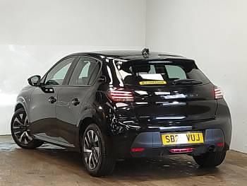 Second-hand Peugeot 208 Style 101 CP (74 kW) 2025 Negru Hatchback