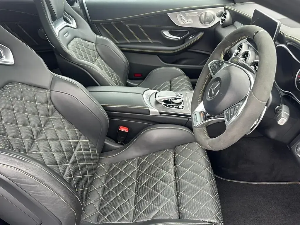 Begagnad Mercedes C63 AMG AMG Edition 1 2017 Grå Sportkupé