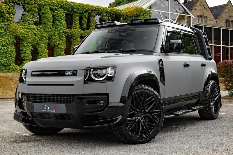 Usado Land Rover Defender SE Dynamic 2024 Cinzento SUV