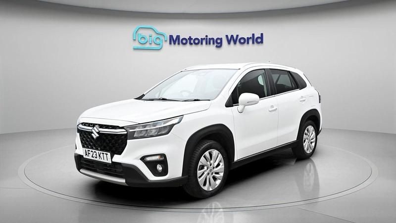 Used Suzuki SX4 2023 White Hatchback