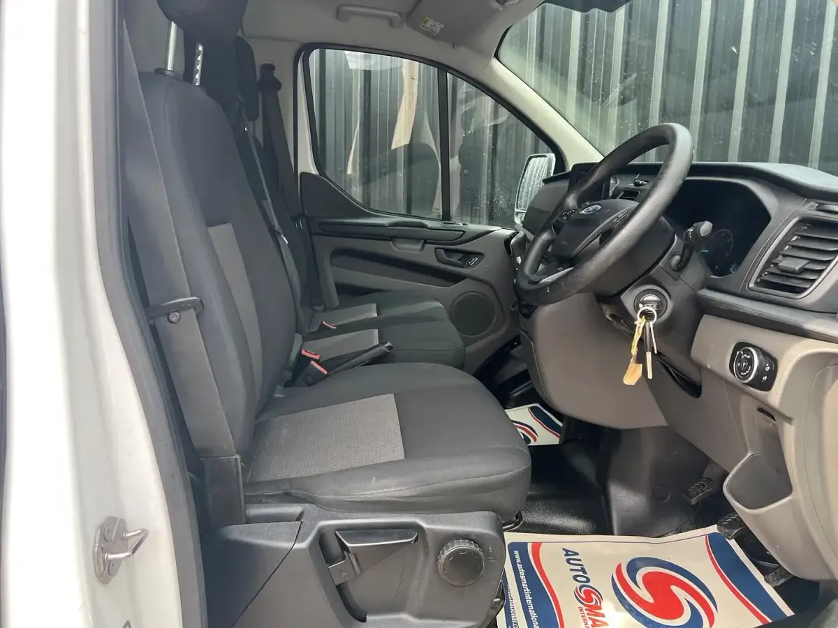 Used Ford Transit Custom S 130 HP (95 kW) 2020 White Van