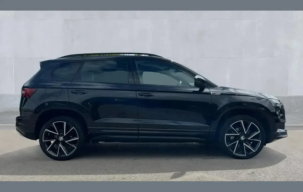 Used Skoda Karoq SportLine 150 HP (110 kW) 2023 Black SUV