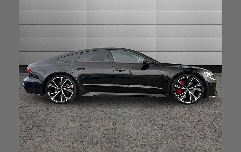 Used Audi RS7 Design 591 HP (434 kW) 2020 Black Hatchback