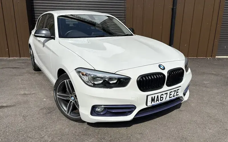 Used BMW 118 Sport Line 136 HP (100 kW) 2017 Hatchback
