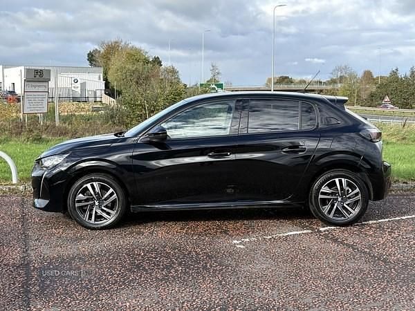 Used Peugeot 208 Allure+ 101 HP (74 kW) 2023 Black Hatchback