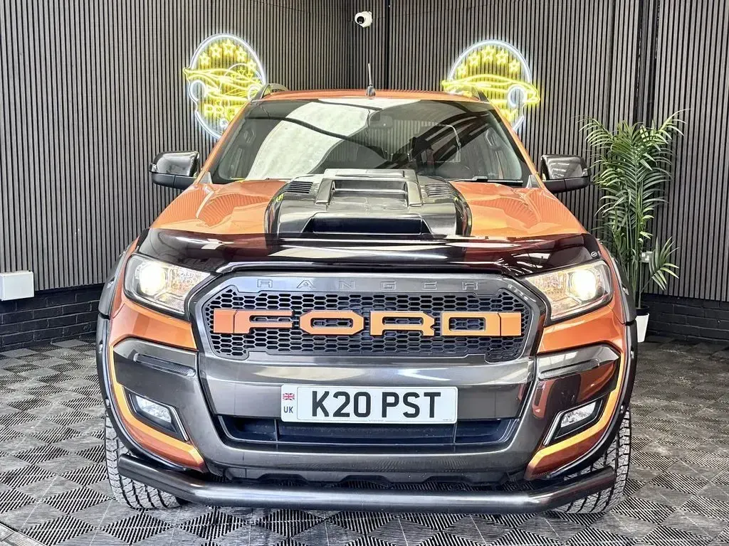 Used Ford Ranger Wildtrack 200 HP (147 kW) 2018 Orange Pickup