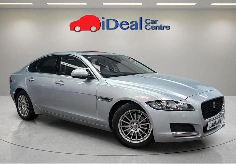 Used Jaguar XF Prestige 163 HP (119 kW) 2018 Silver Sedan