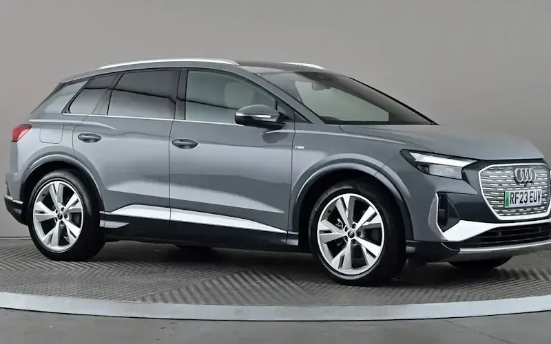 Used Audi Q4 e-tron S-Line 125 kW (170 HP) 2022 SUV