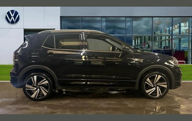 Used VW T-Cross R-line 110 HP (80 kW) 2023 Deep black pearl SUV