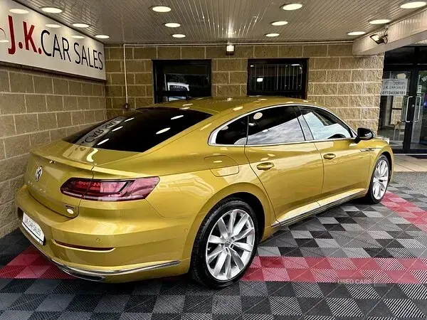 Used VW Arteon Elegance 237 HP (174 kW) 2017 Yellow Hatchback