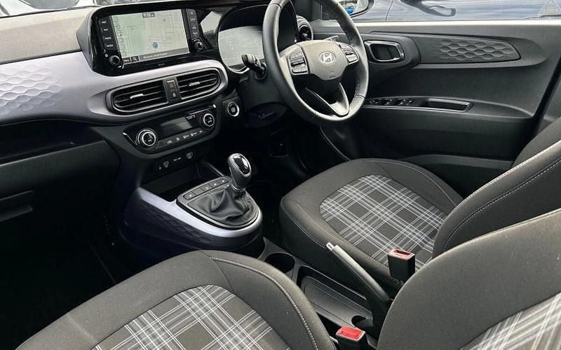 Used Hyundai i10 Premium 63 HP (46 kW) 2025 Hatchback