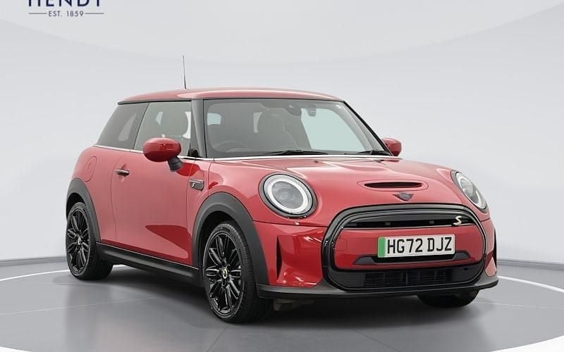Used 2023 Mini Cooper Level 2 Hatchback | £13,799 (Fair price) - Image 1/4