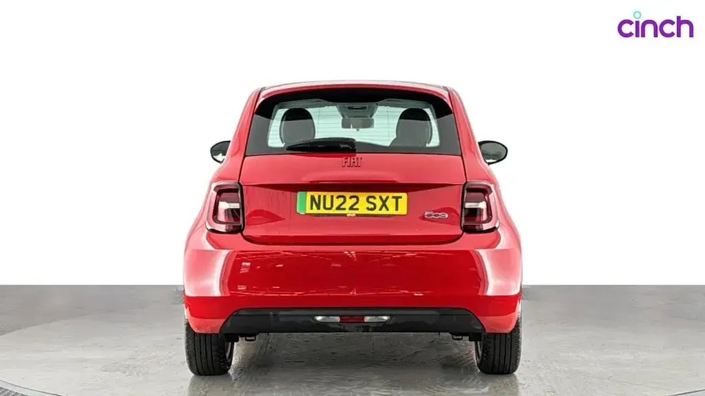 Used Fiat 500e Red 69 kW (95 HP) 2022 Hatchback