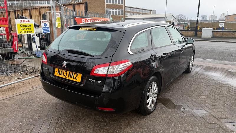 Gebraucht Peugeot 508 115 PS (84 kW) 2013 Schwarz Kombi