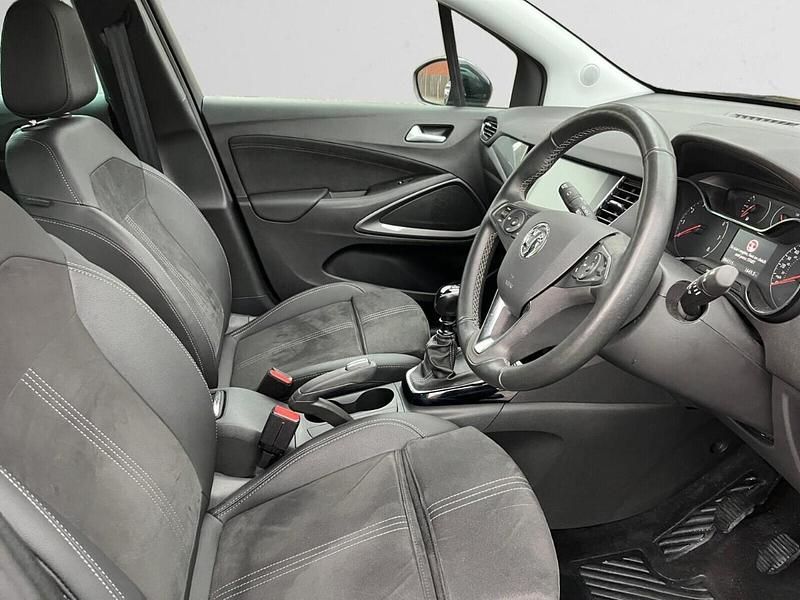 Black Used 2024 Vauxhall Crossland Ultimate SUV | £17,000 (Fair price) - Image 1/3