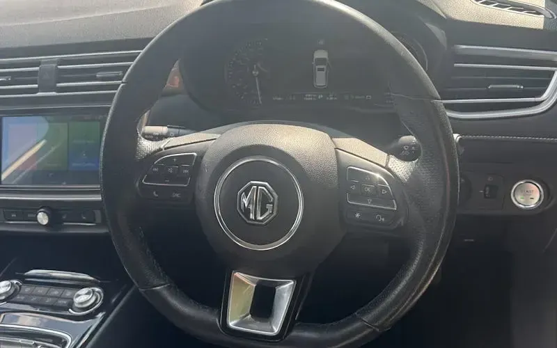 Used MG MG5 EV Exclusive 114 kW (156 HP) 2021 White Estate