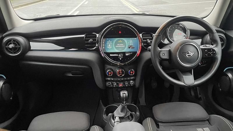 Used Mini Cooper S Classic 176 HP (129 kW) 2022 Grey Hatchback