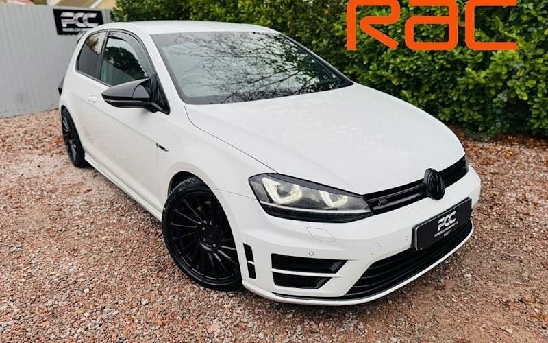 Used 2016 VW Golf VII R Hatchback | £13,995 (Good price) - Image 1/4