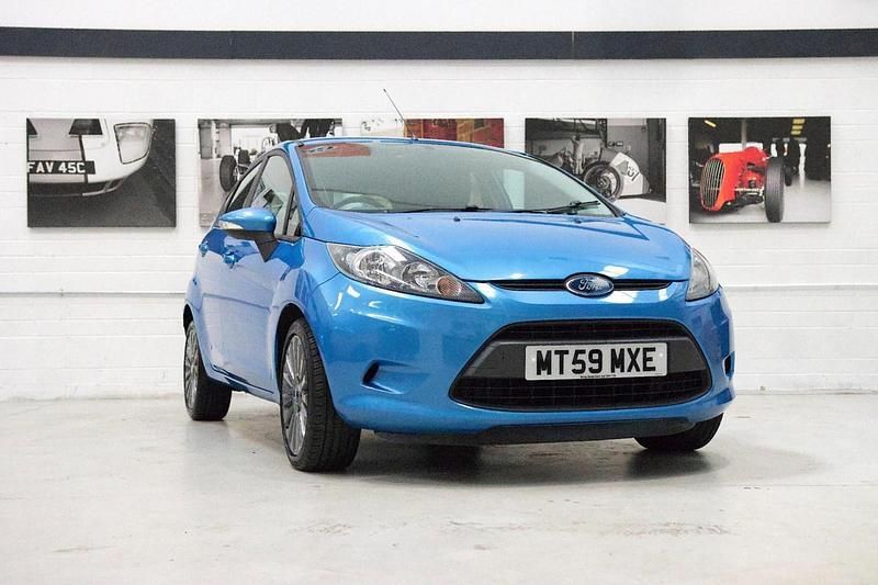 Blue Used 2010 Ford Fiesta Hatchback | £4,373 (Fair price) - Image 1/4