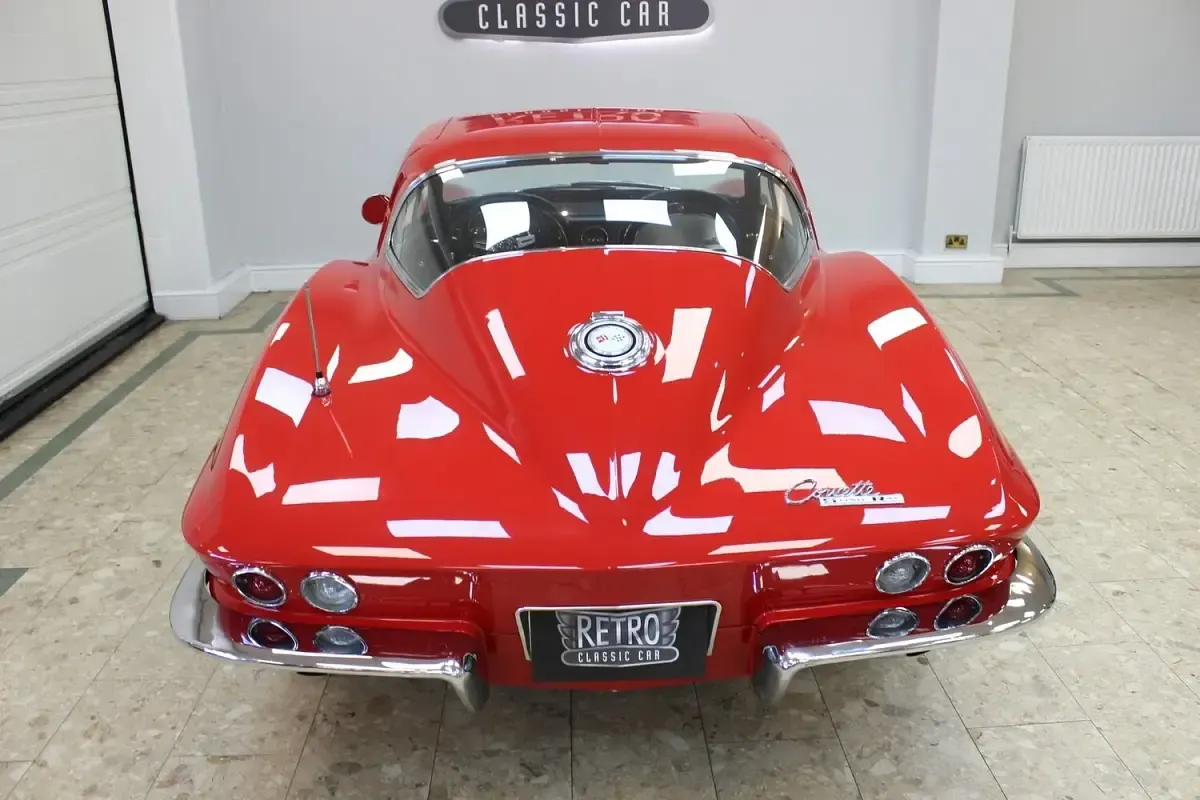Used Chevrolet Corvette Stingray 375 HP (275 kW) 2018 Red Coupe