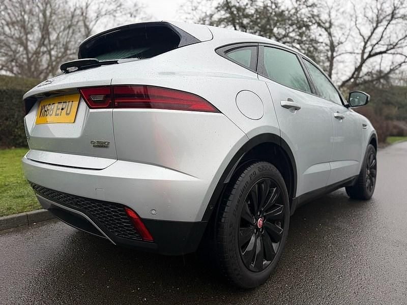 Used Jaguar E-Pace SE 180 HP (132 kW) 2018 Silver SUV