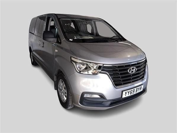 Used 2019 Hyundai I800 SE MPV | £17,599 (Fair price) - Image 1/4