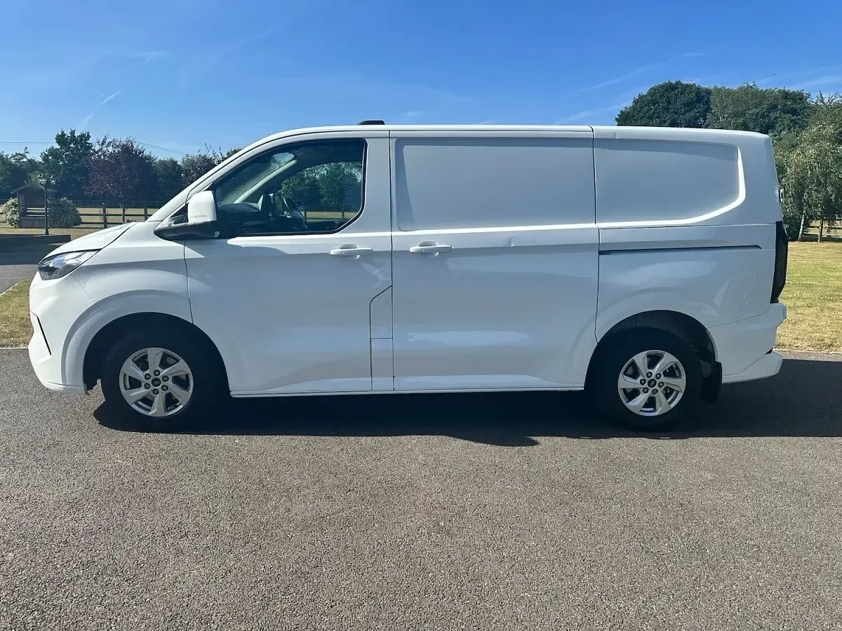 Used Ford Transit Custom Limited 2024 White Van