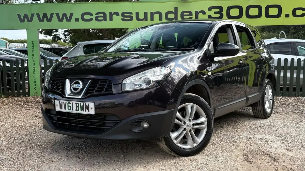 Used Nissan Qashqai +2 Acenta 110 HP (80 kW) 2011 Black SUV