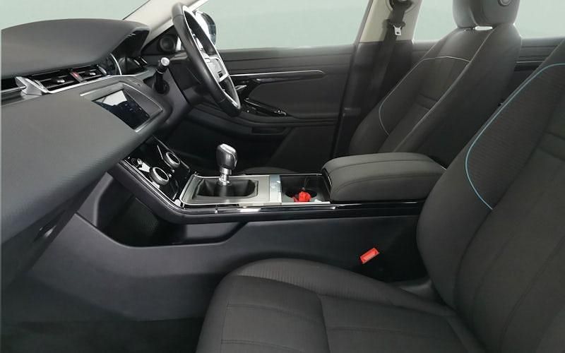 Used Land Rover Range Rover evoque 166 HP (122 kW) 2023 SUV