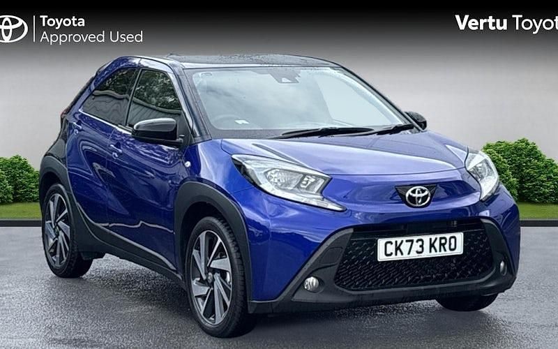 Blue Used 2023 Toyota Aygo X SUV | £16,085 - Image 1/4