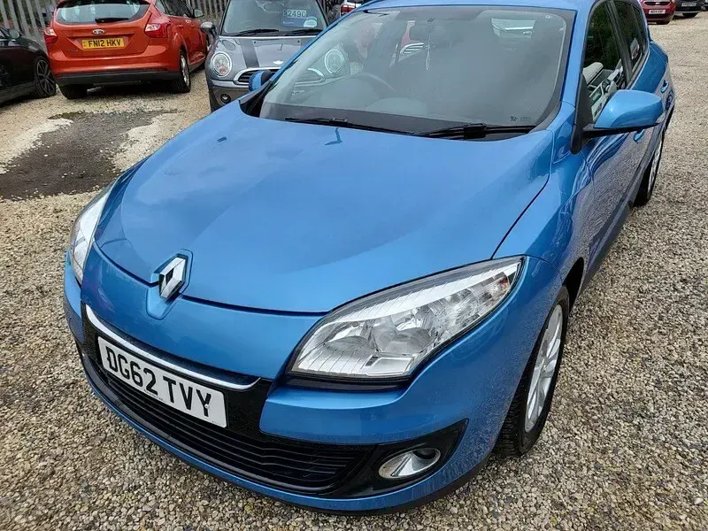 Used Renault Mégane Expression+ 110 HP (80 kW) 2012 Blue Hatchback