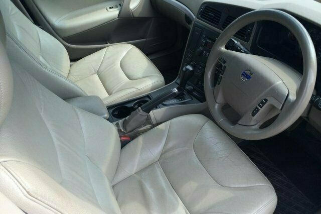 Used Volvo V70 2004 Estate