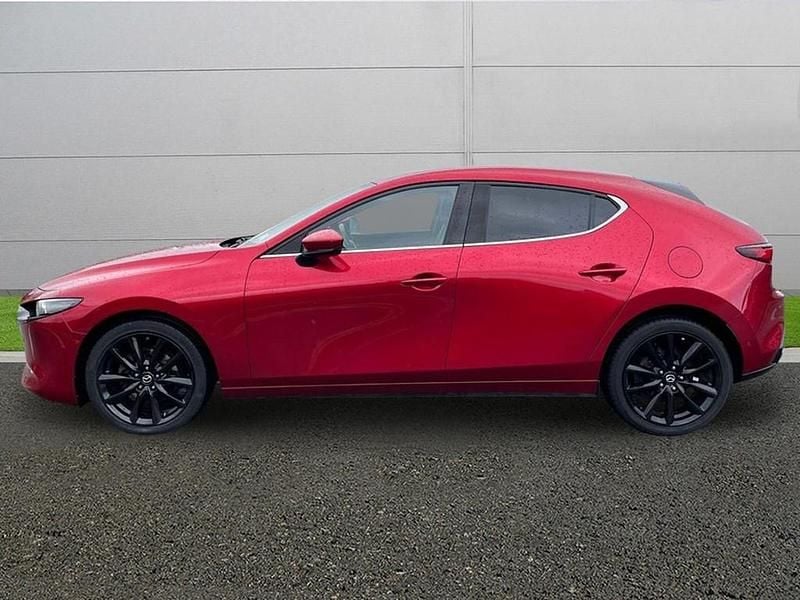 Used Mazda 3 Inclusive 180 HP (132 kW) 2019 Red Hatchback