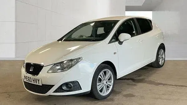 Used Seat Ibiza 85 HP (62 kW) 2010 White Hatchback