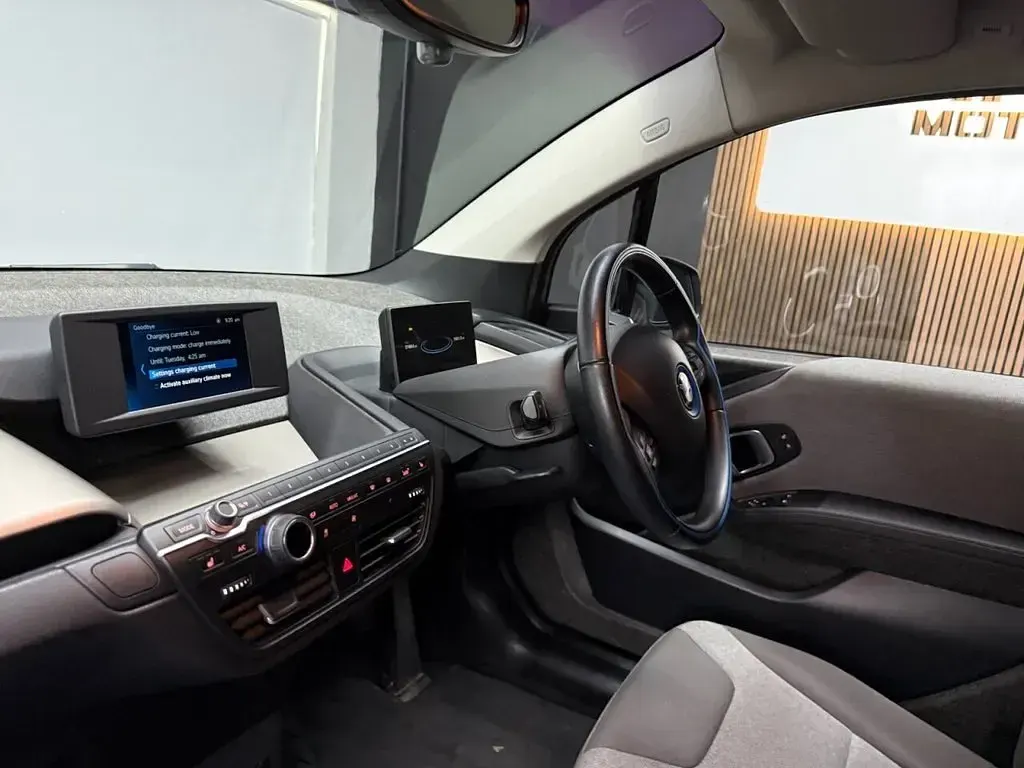 Used BMW i3 Impressive 125 kW (170 HP) 2022 White Hatchback